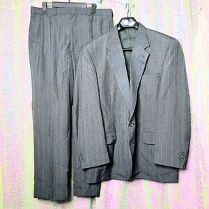 GREY PINSTRIPE SUIT SET 44R Towncraft Wool Blend Wedding Jacket Pants + Bag